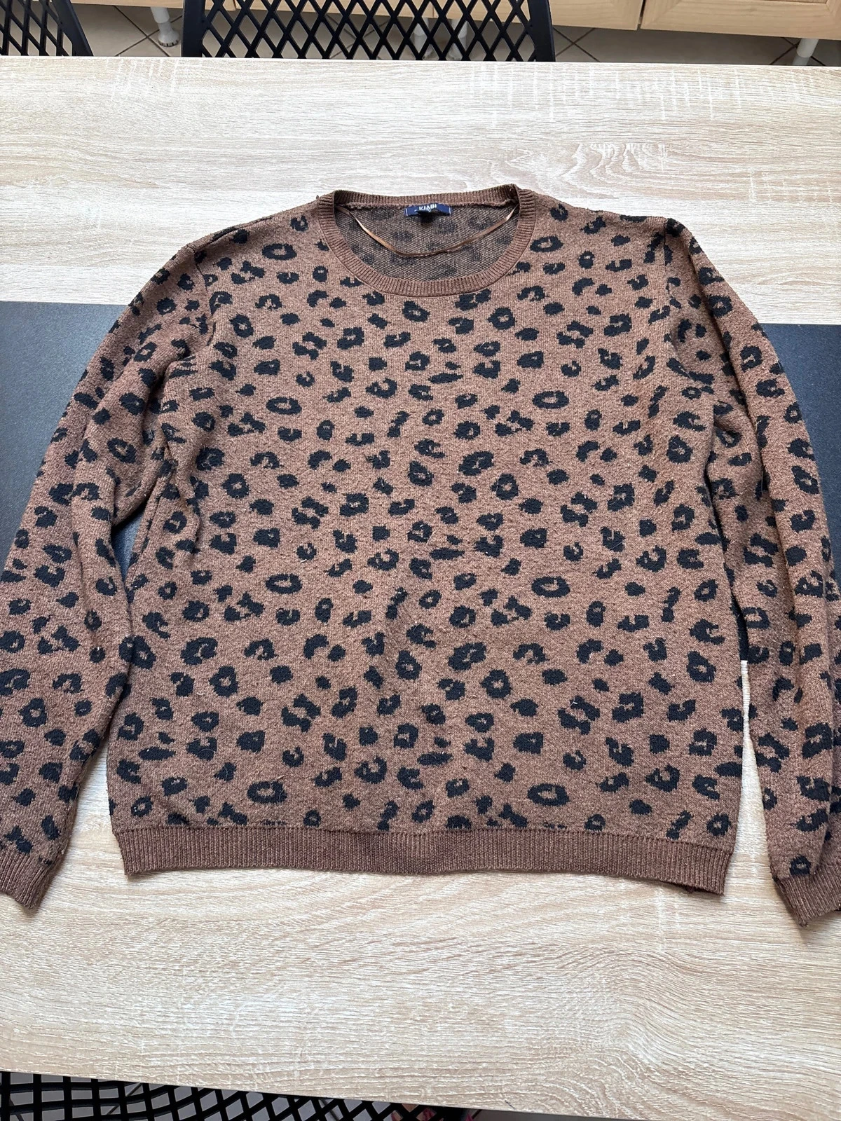 Pull léopard taille M